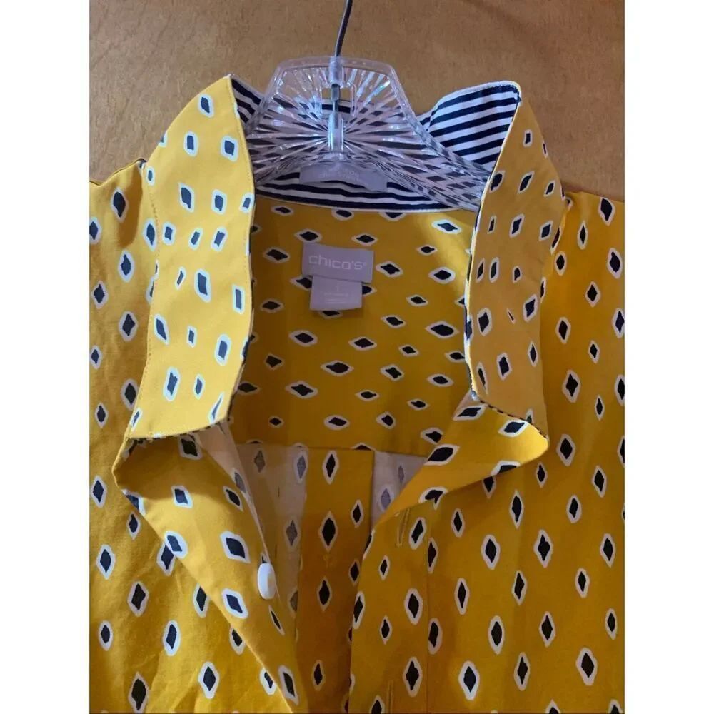 Chico’s Yellow Navy Blouse #chicos #fall #spring #summer